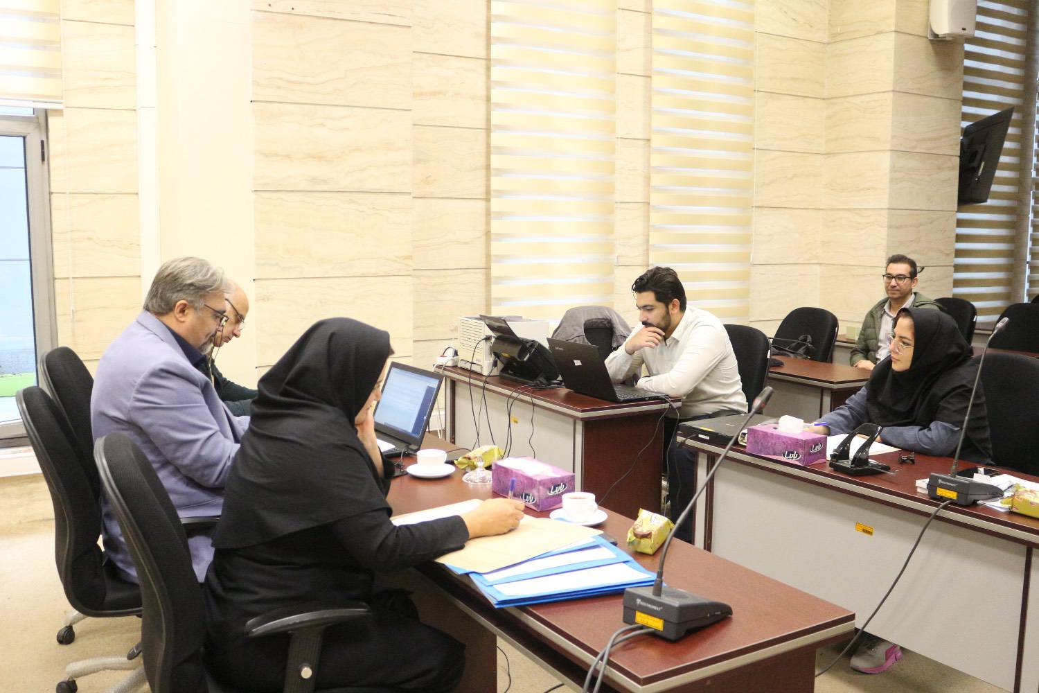 آغاز فرایند بررسی و تطبیق مدارک پذیرفته شدگان سیزدهمین آزمون استخدامی دستگاه‌های اجرایی کشور در حوزه شرکت برق منطقه‌ای آذربایجان