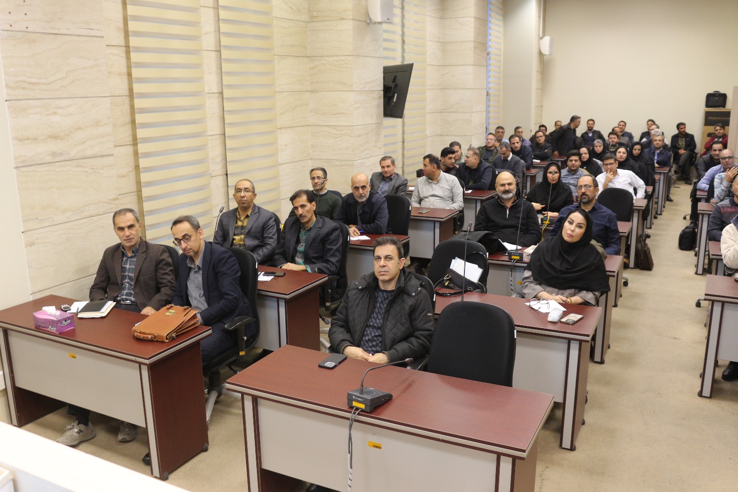 برگزاری "دوره بازآموزی HSE پیمانکاران  و HSE Plan" در شرکت برق منطقه‌ای آذربایجان