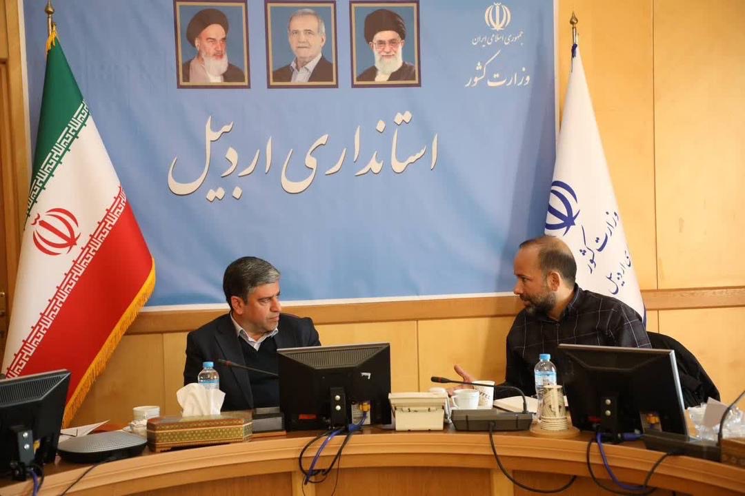 دیدار مدیرعامل شرکت برق منطقه‌ای آذربایجان با استاندار اردبیل