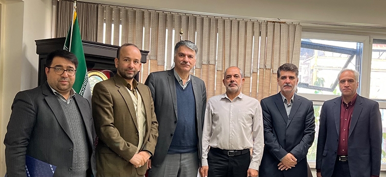 امضای تفاهم نامه همکاری میان پژوهشگاه نیرو و شرکت برق منطقه ای آذربایجان