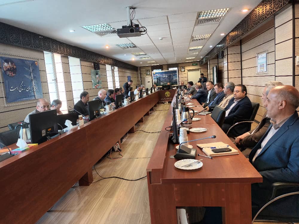 مدیر عامل شرکت برق منطقه ای آذربایجان :