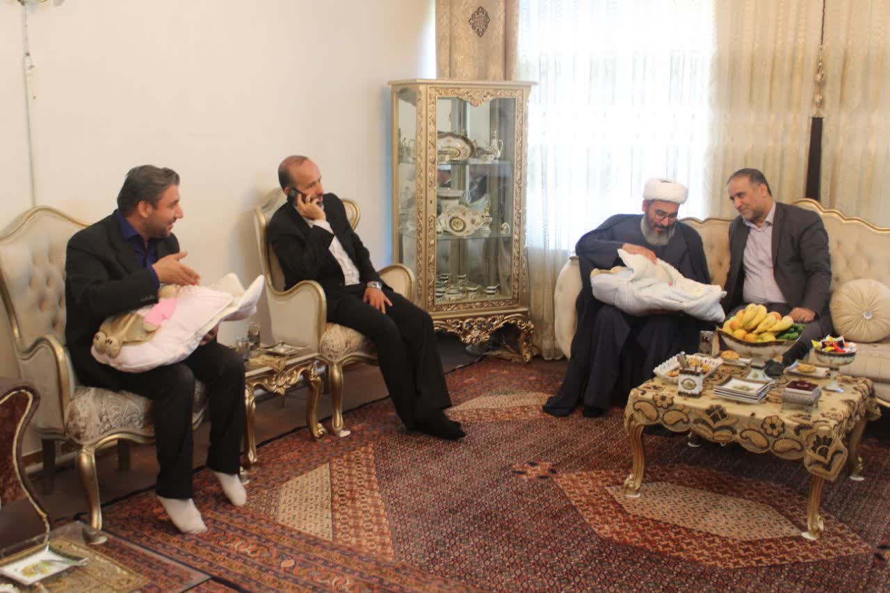 دیدار مسئول امور فرهنگی شرکت توانیر و مدیرعامل شرکت برق منطقه ای آذربایجان