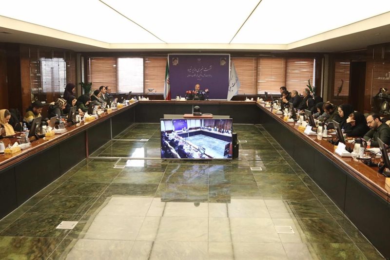 وزیر نیرو در نشست خبری و در پاسخ به پرسش‌های خبرنگاران تاکید کرد