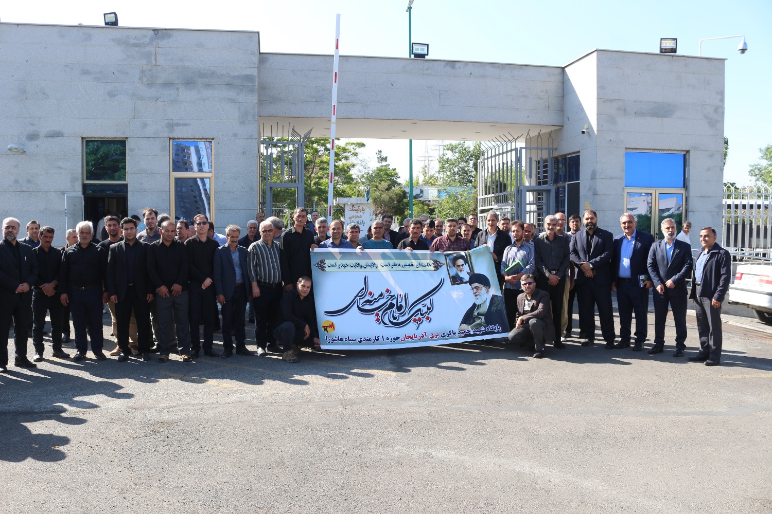 اعزام کاروان همکاران برق منطقه ای آذربایجان جهت شرکت در مراسم ارتحال بنیانگذارجمهوری اسلامی ایران