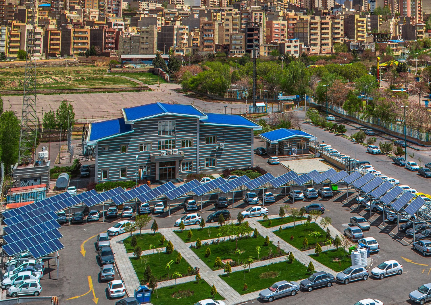    با اجرای طرح بازتوانی ، 1200 مگاوات در دو فاز طرح توسعه نیروگاه تبریز، به شبکه برق منطقه افزوده می شود