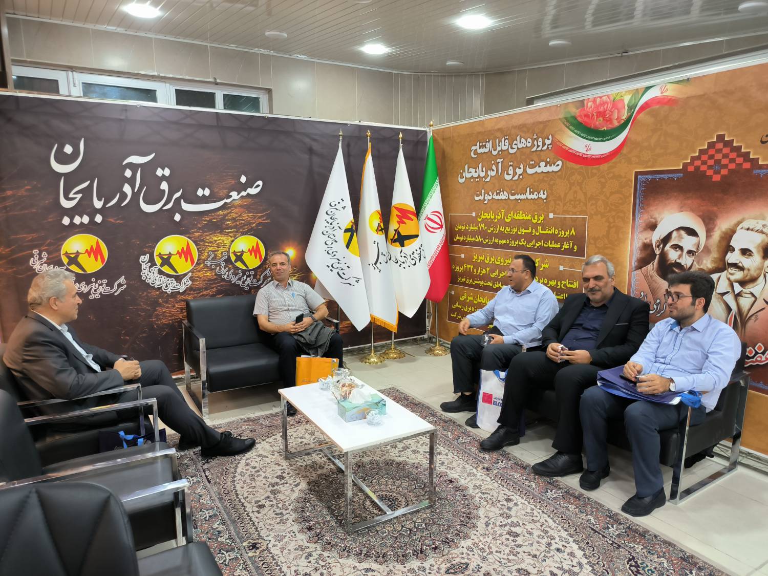 حضور موثر صنعت برق آذربایجان در سیزدهمین نمایشگاه تخصصی صنعت برق و مخابرات در تبریز