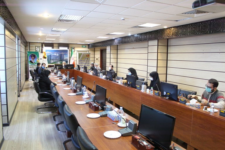 نشست خبری مدیرعامل باخبرنگاران بمناسبت هفته پدافندغیرعامل