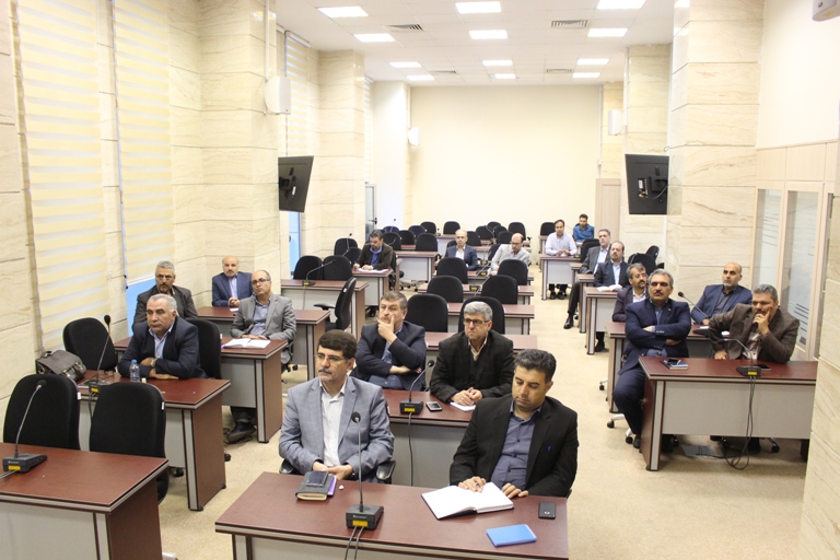 جلسه آموزشی موضوعات حقوقی مرتبط با صنعت برق