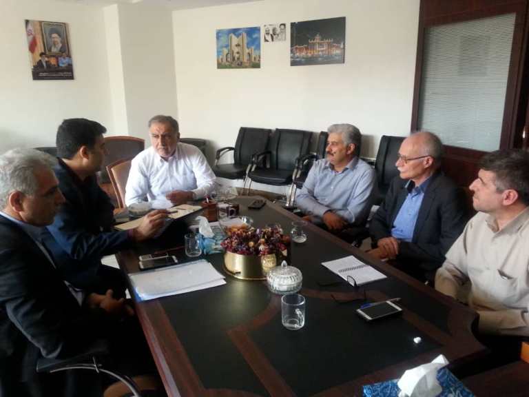 دیدار مدیران صنعت برق استان با دکتر بیگی