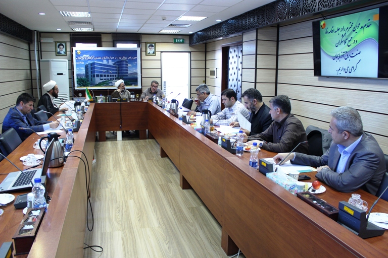 جلسه هم اندیشی برگزاری نماز جماعت در شرکتهای آب و برق استان