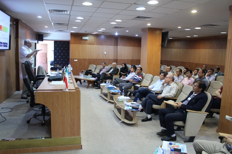 سمینار آموزشی "بهره برداری بهینه از باتری های پلاتین"