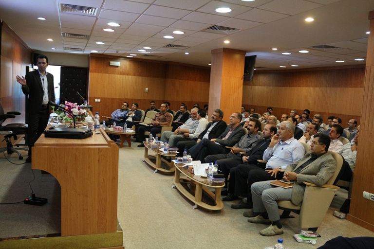 کارگاه آموزشی" گزارش نویسی عمومی وفنی "