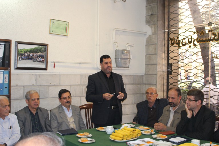 بازدید مدیرعامل شرکت برق منطقه ای آذربایجان از کانون بازنشستگان شرکت