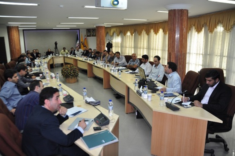 دوره آموزشی "سناریونویسی رزمایش و مانور کارگروه تخصصی انرژی و آب پدافند غیرعامل استان"