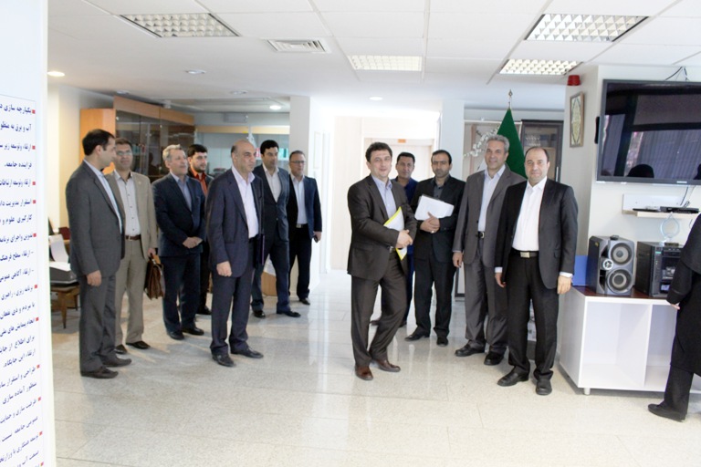 بازدید سرپرست دفتر اطلاع رسانی و روابط عمومی وزارت نیرو