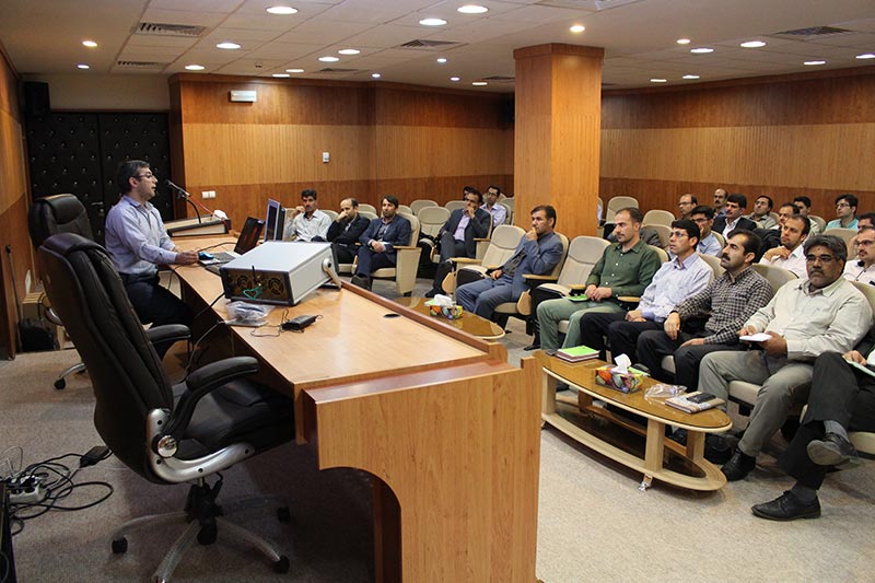 برگزاری سمینار آموزشی" تست مانا