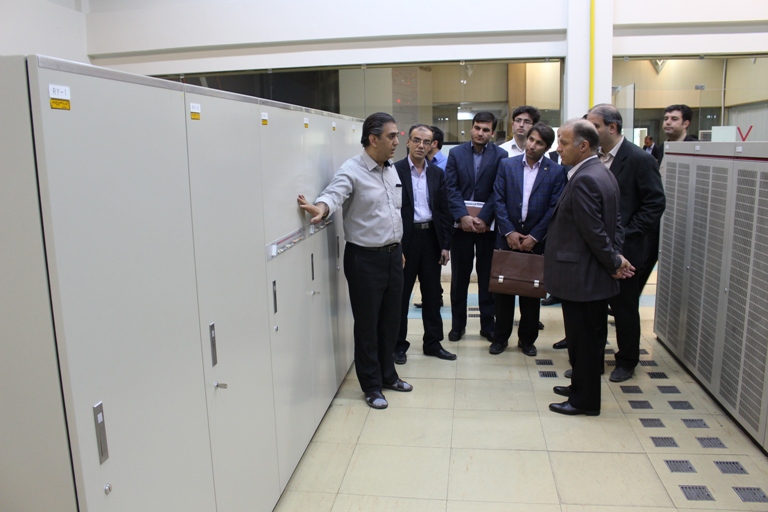 اولین مانور مدیریت بحران و پدافند غیرعامل برق آذربایجان بصورت (table top) با موضوع دیسپاچینگ