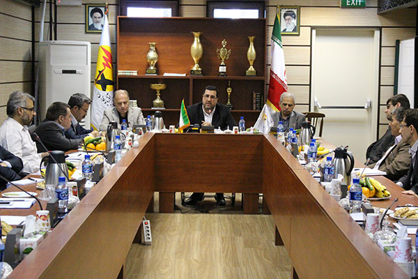 ارزیابی عملکرد سال ۹۳ بخش انتقال و فوق توزیع برق آذربایجان