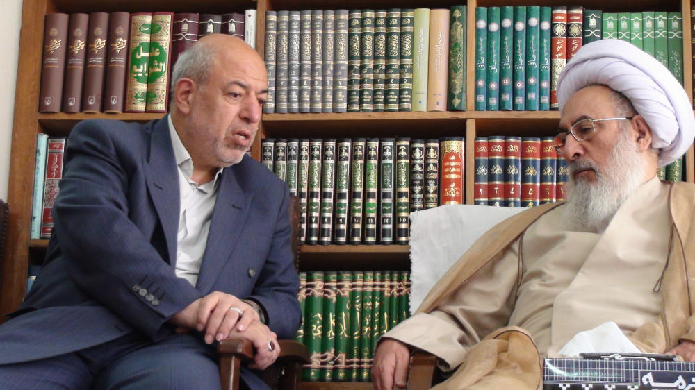 دیدار وزیر نیرو با آیت ا...شبستری نماینده ولی فقیه و امام جمعه تبریز